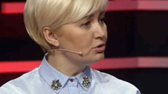 â€œÐ’Ð¸ Ð°Ð±Ð¾ Ð³Ð»Ð¸Ð±Ð¾ÐºÐ¾ Ð´ÑƒÑ€Ð½Ð°, Ð°Ð±Ð¾ Ð³Ð»Ð¸Ð±Ð¾ÐºÐ¾ Ñ…Ð²Ð¾Ñ€Ð°!â€ Ð§ÐµÑ€Ð²Ð¾Ð½ÐµÐ½ÐºÐ¾ Ð³Ð¾ÑÑ‚Ñ€Ð¾ Ð²Ñ–Ð´Ð¿Ð¾Ð²Ñ–Ð² ÐÑ–Ñ†Ð¾Ð¹ Ñƒ Ð¿Ñ€ÑÐ¼Ð¾Ð¼Ñƒ ÐµÑ„Ñ–Ñ€Ñ–! (Ð’Ð†Ð”Ð•Ðž)