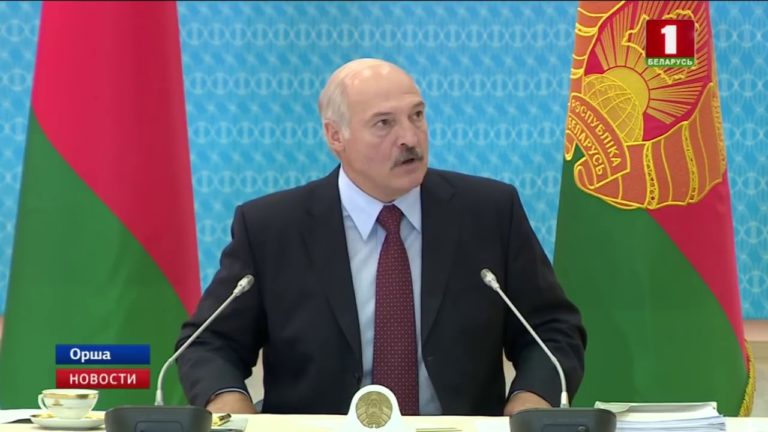 Не потерплю.. Лукашенко відреагував на протести в Білорусі